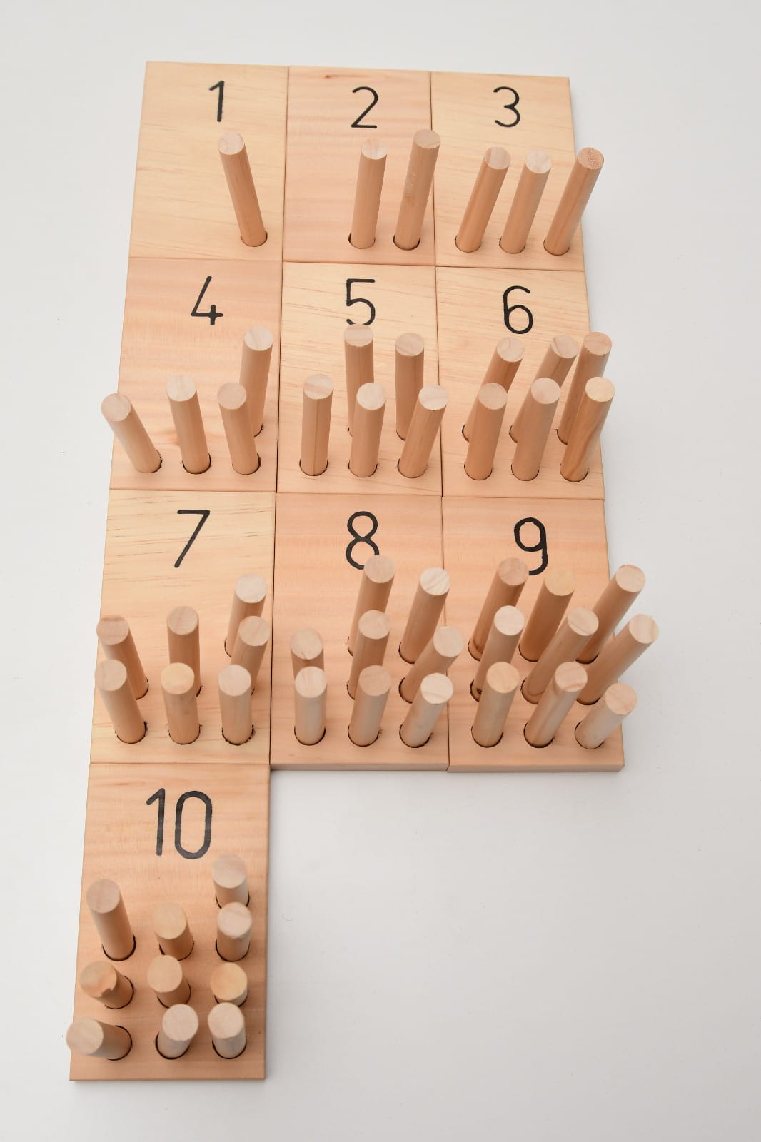 10 frame counter with counting sticks and number flashcards 1 to 10