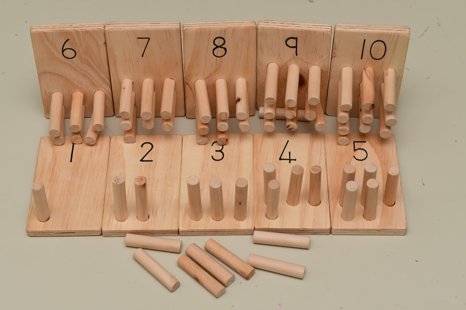 Hands-on math learning toy for toddlers and daycare centers