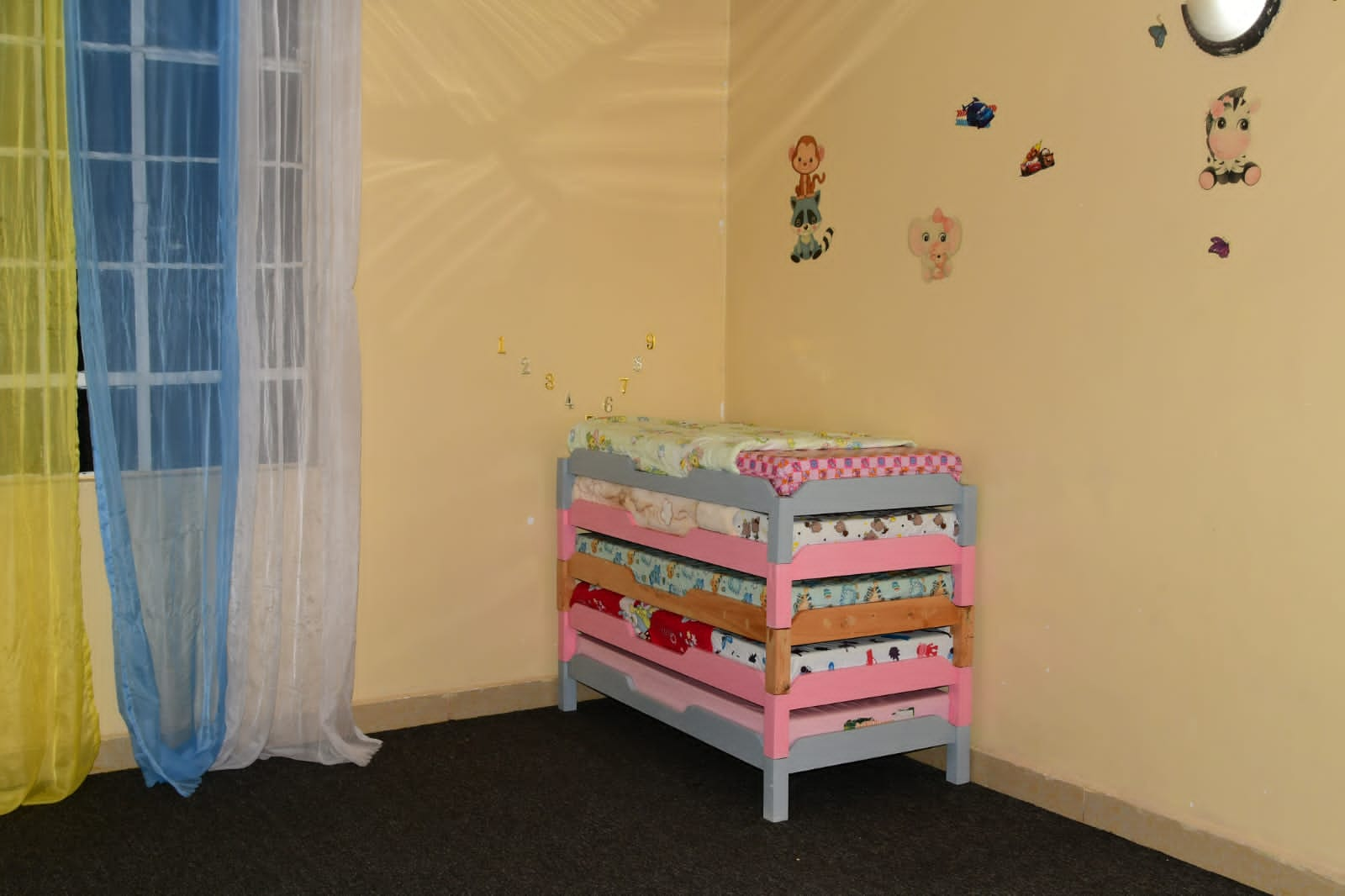 Stackable School/daycare Beds - Wow! Kids