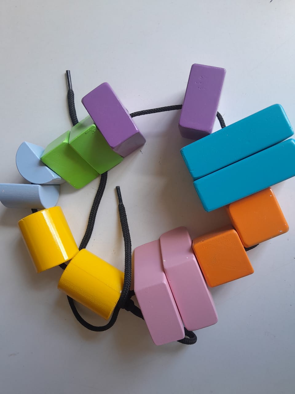 wooden lacing toys for toddlers aged 2–4
